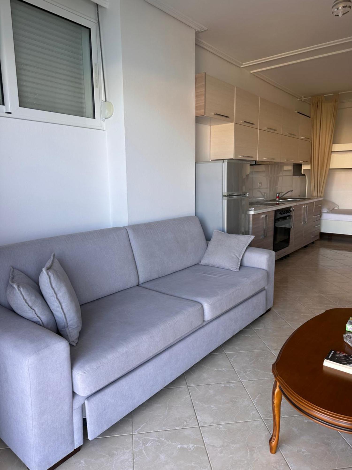 Sail Ocean View Apartments ساراندا المظهر الخارجي الصورة